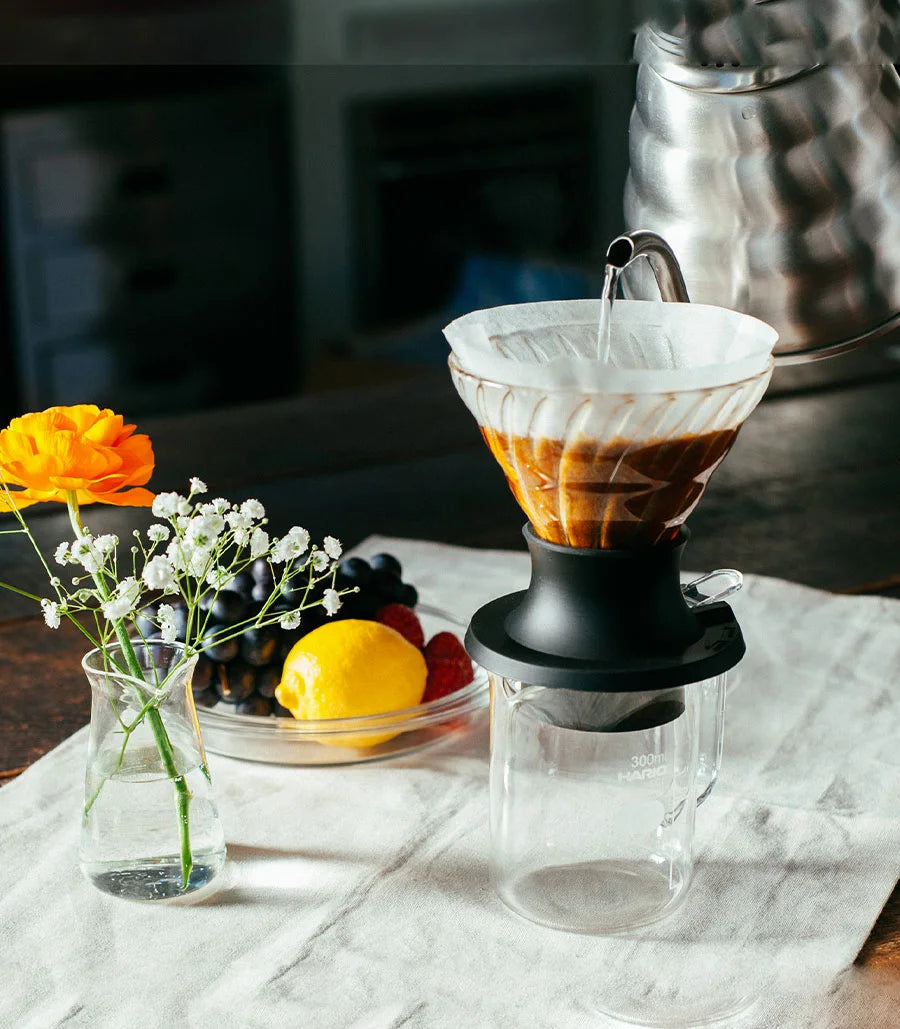 Hario V60 Switch 02 – Glass Immersion Dripper (Black)