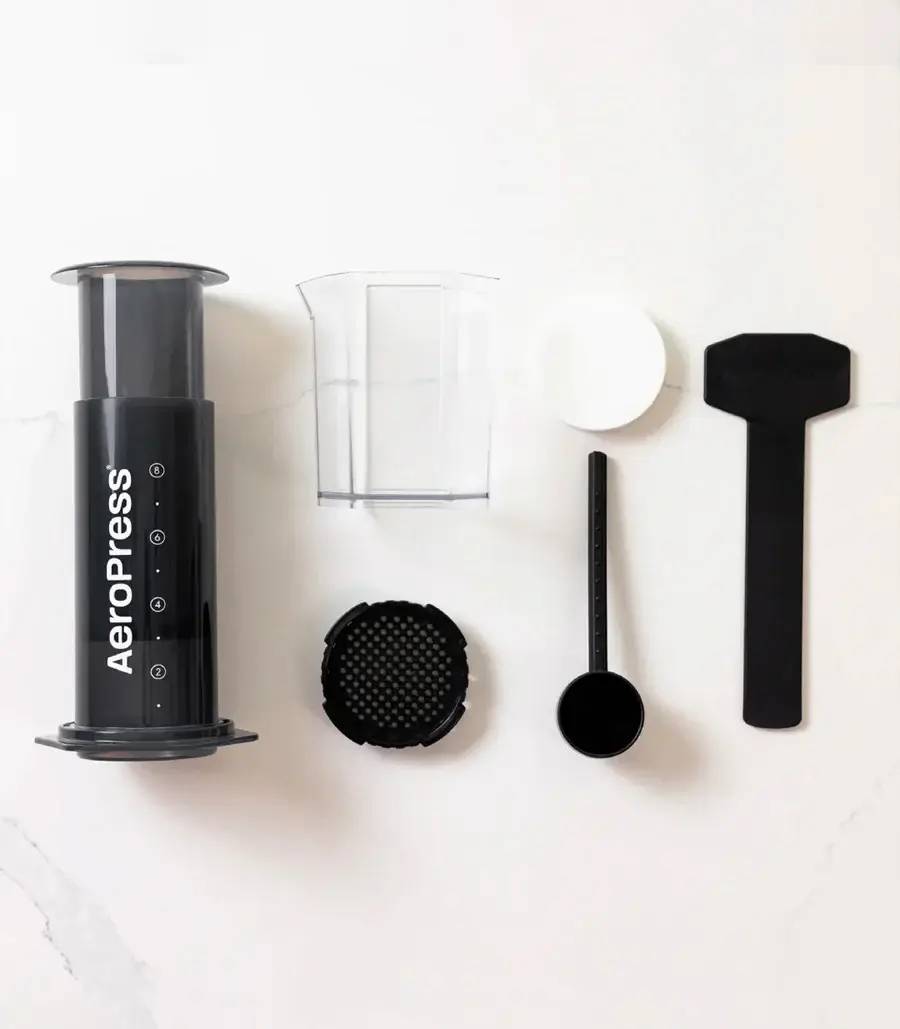 Kit completo de productos incluidos con AeroPress XL
