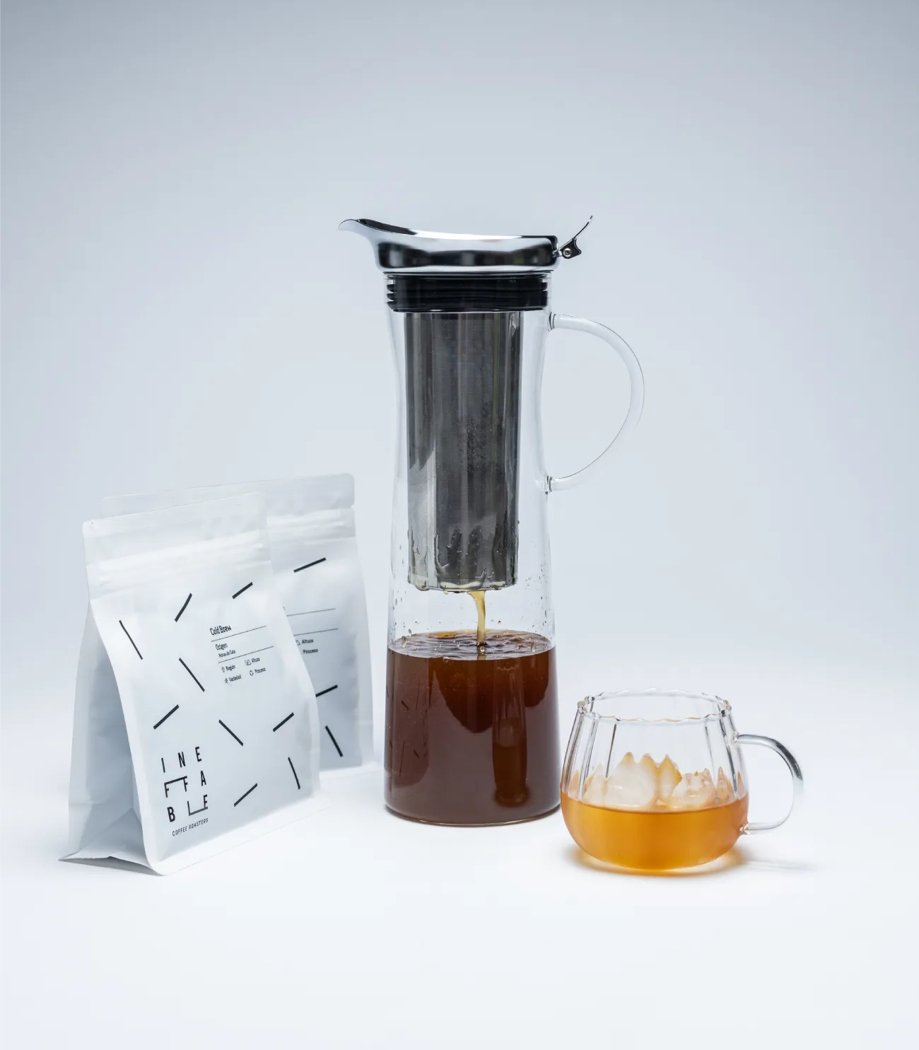 Hario Pitcher + 2x250g Cold Brew Coffee Pack