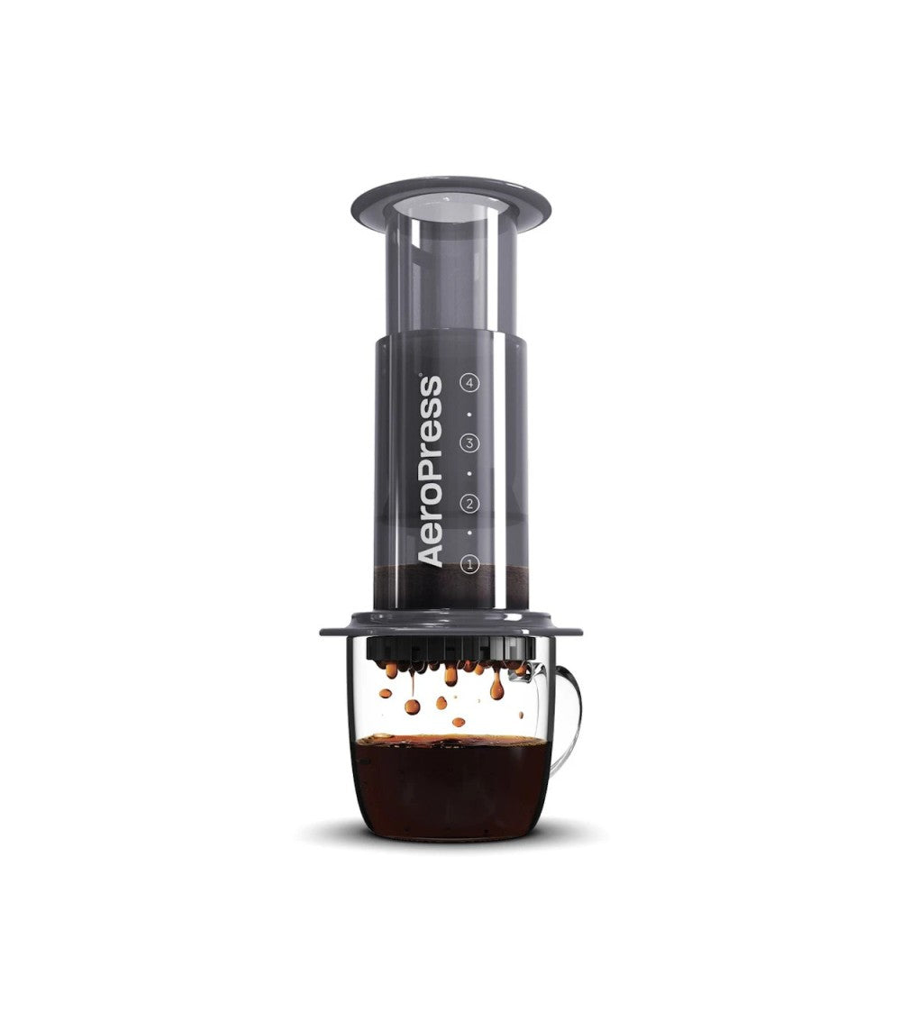 Café de especialidad con aeropress