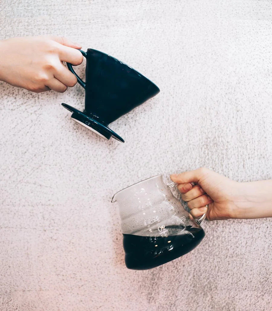 Hario V60 Dripper Colour Edition – Porcelana