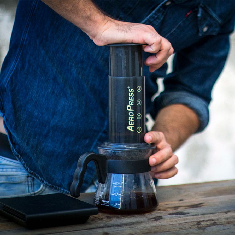 Cafetera AeroPress ® con microfiltros, ligera y portátil